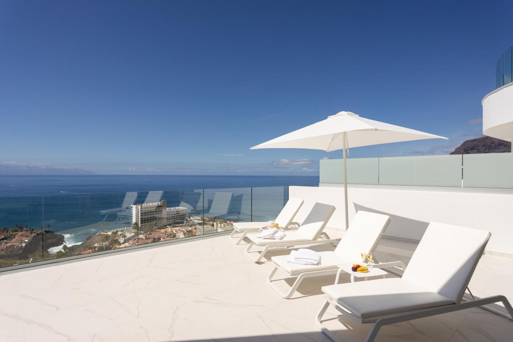 Crystal I Luxury Apartments By Enjoyahome Acantilado de los Gigantes Ngoại thất bức ảnh