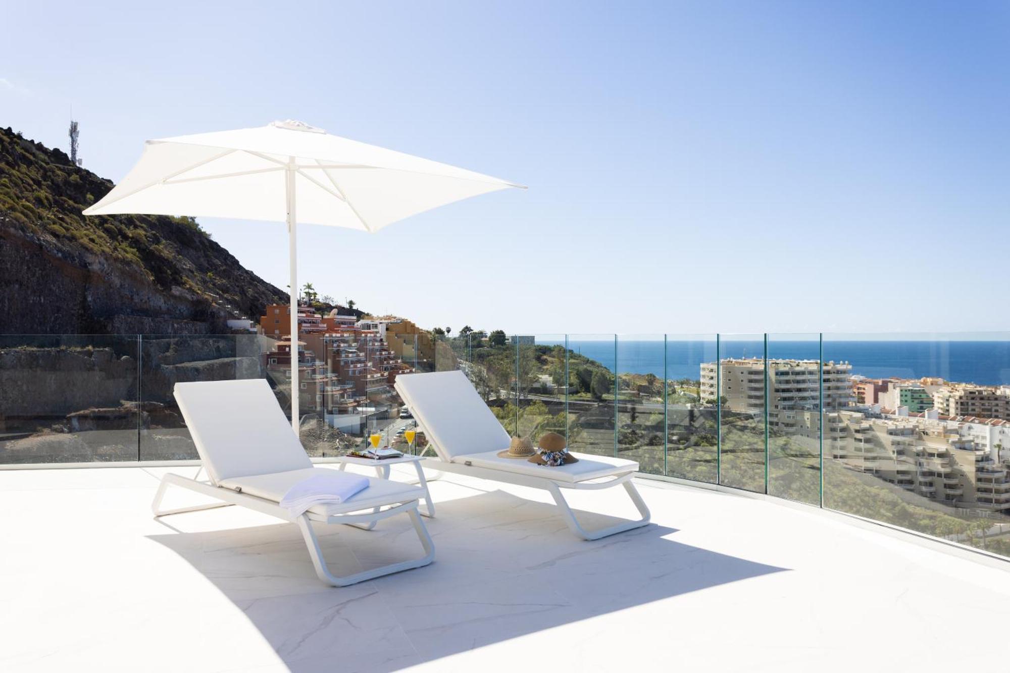 Crystal I Luxury Apartments By Enjoyahome Acantilado de los Gigantes Ngoại thất bức ảnh