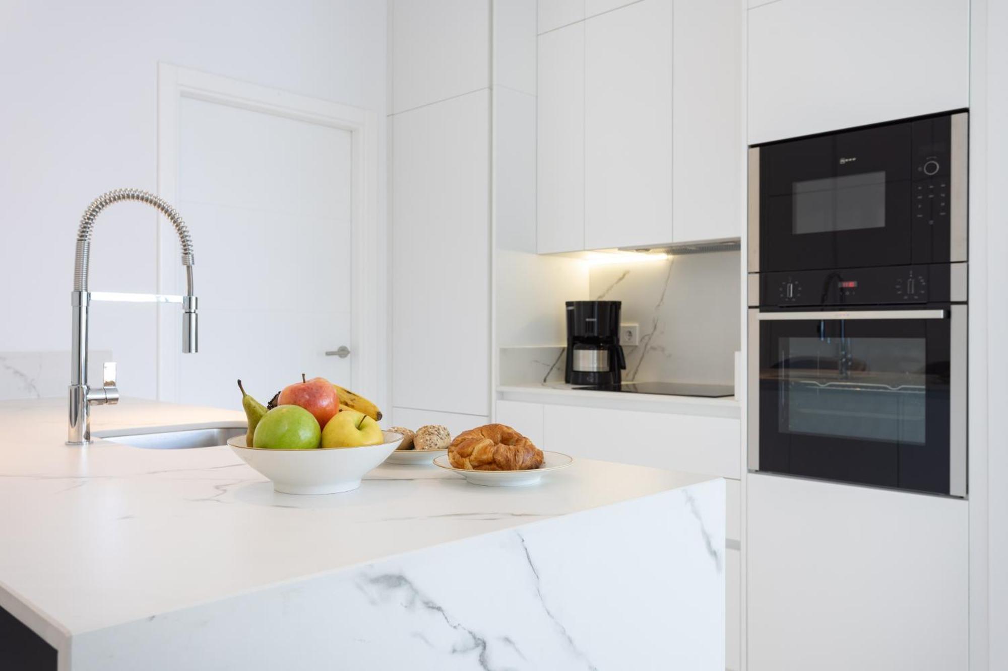 Crystal I Luxury Apartments By Enjoyahome Acantilado de los Gigantes Ngoại thất bức ảnh