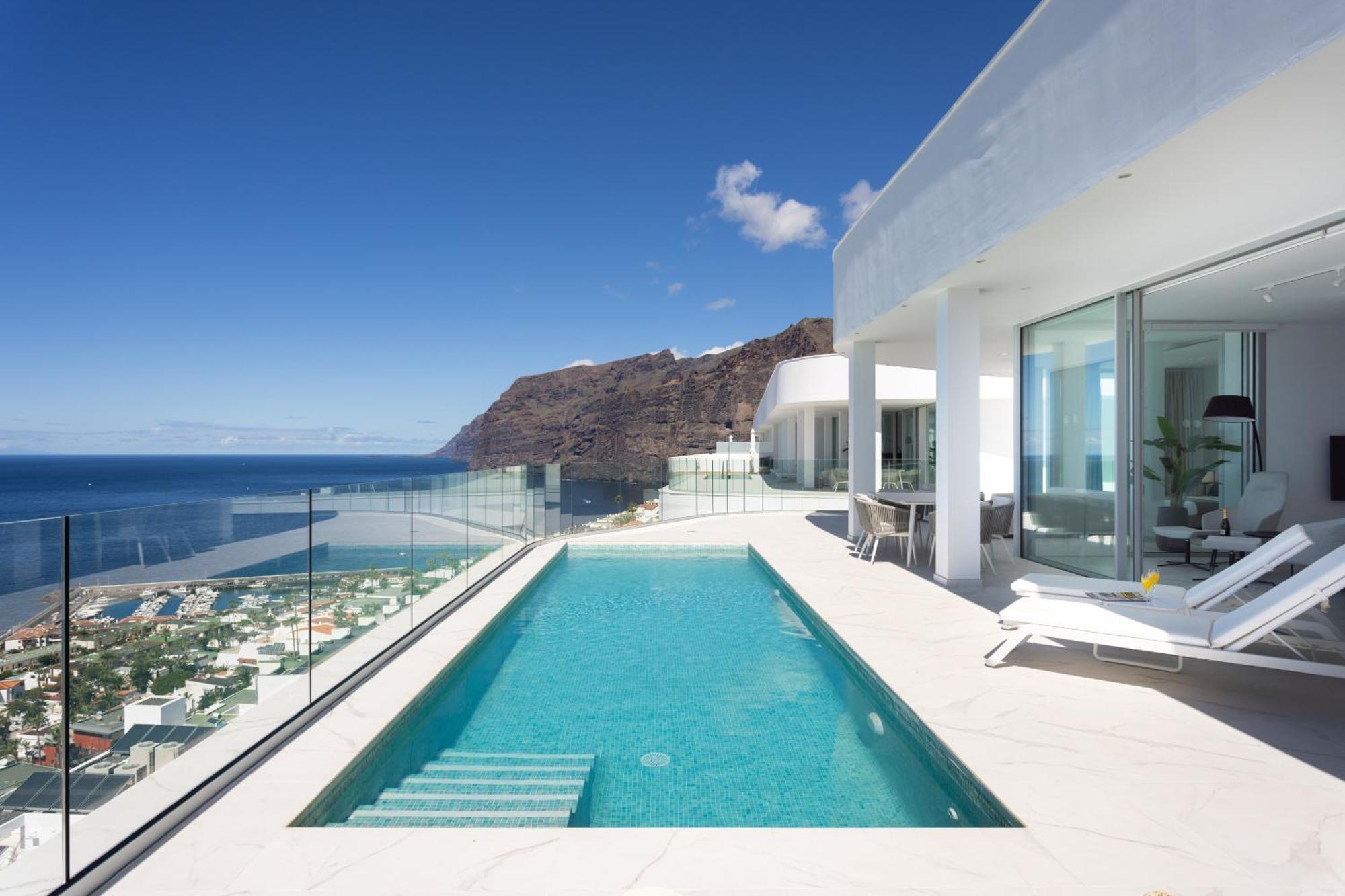 Crystal I Luxury Apartments By Enjoyahome Acantilado de los Gigantes Ngoại thất bức ảnh