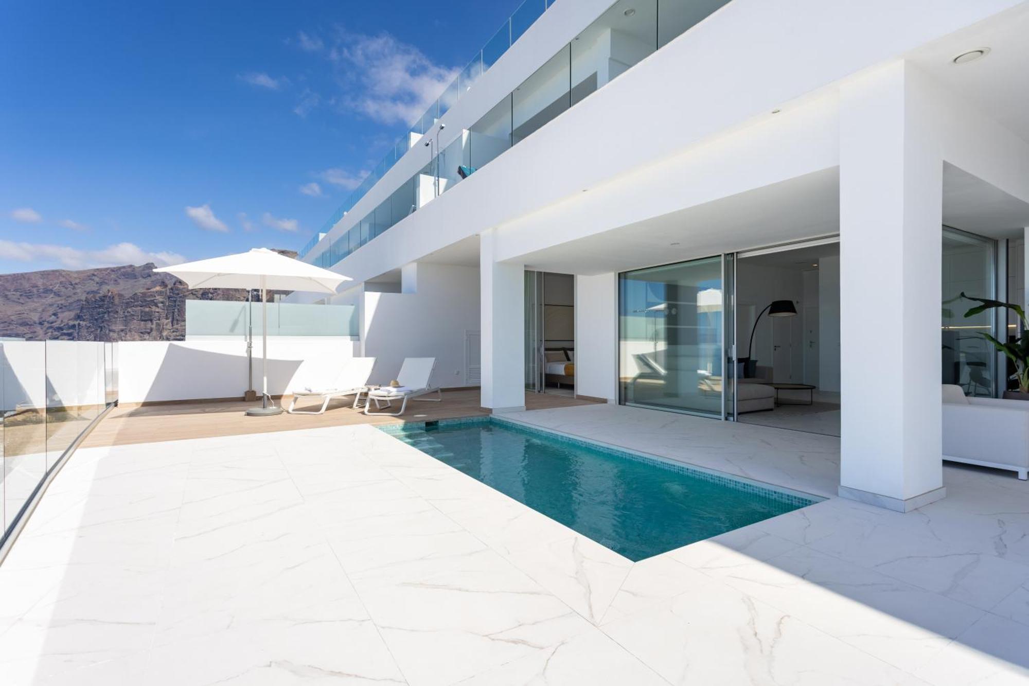 Crystal I Luxury Apartments By Enjoyahome Acantilado de los Gigantes Ngoại thất bức ảnh